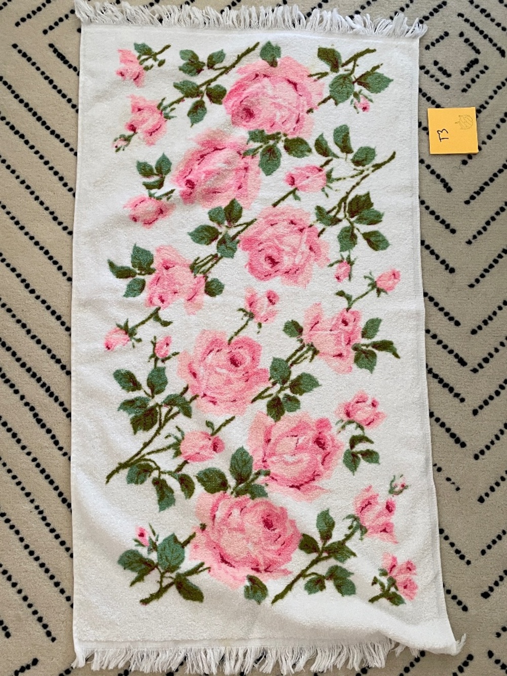 Vintage floral rose pink bath towel Cannon